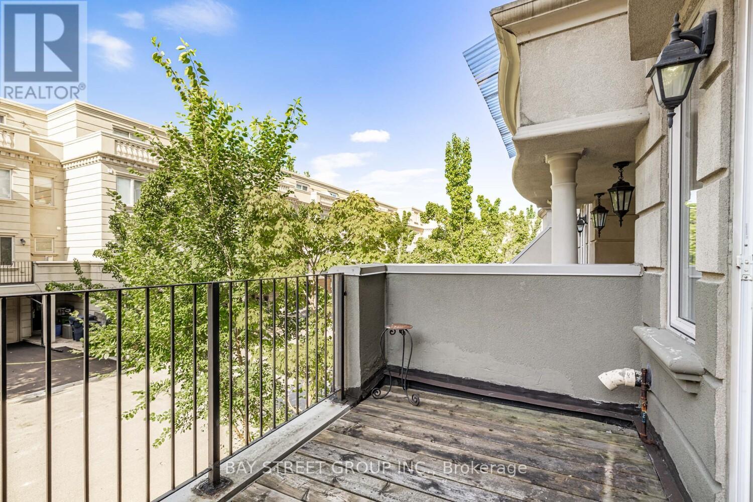 35 William Poole Way, Toronto, Ontario  M2N 7A6 - Photo 38 - C12457915