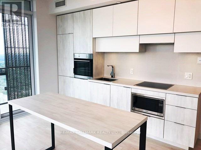 5706 - 8 Eglinton Avenue, Toronto, Ontario  M4P 1A6 - Photo 4 - C12457923