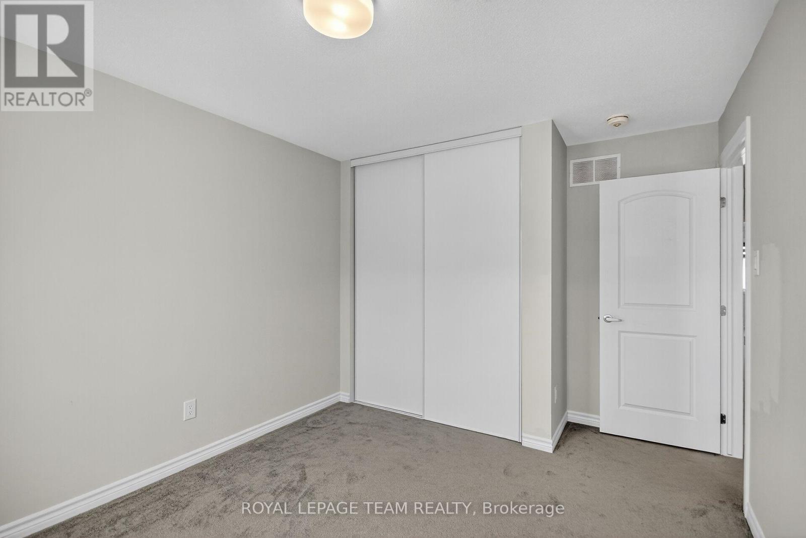 548 Flagstaff Drive, Ottawa, Ontario  K2J 6T5 - Photo 40 - X12457914