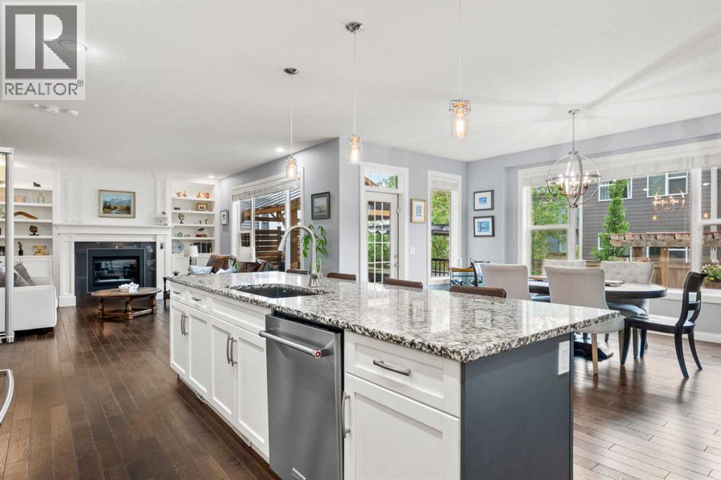 136 Kinniburgh Drive, Chestermere, Alberta  T1X 0T8 - Photo 10 - A2232363