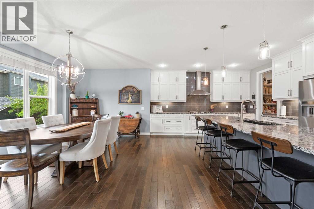 136 Kinniburgh Drive, Chestermere, Alberta  T1X 0T8 - Photo 12 - A2232363