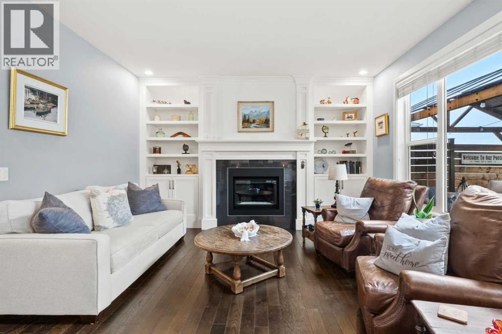 136 Kinniburgh Drive, Chestermere, Alberta  T1X 0T8 - Photo 15 - A2232363