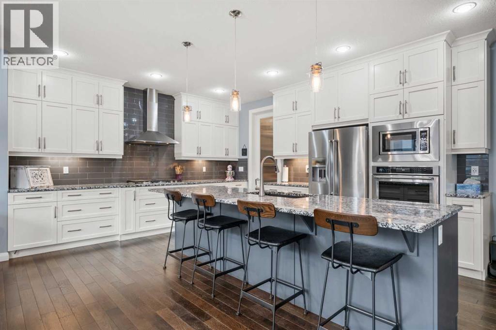 136 Kinniburgh Drive, Chestermere, Alberta  T1X 0T8 - Photo 3 - A2232363