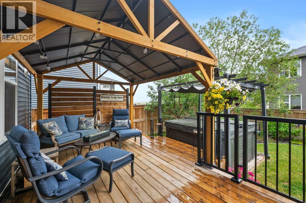 136 Kinniburgh Drive, Chestermere, Alberta  T1X 0T8 - Photo 44 - A2232363