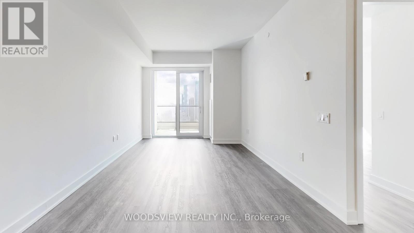 2709 - 185 Enfield Place, Mississauga, Ontario  L5B 0R3 - Photo 4 - W12457916