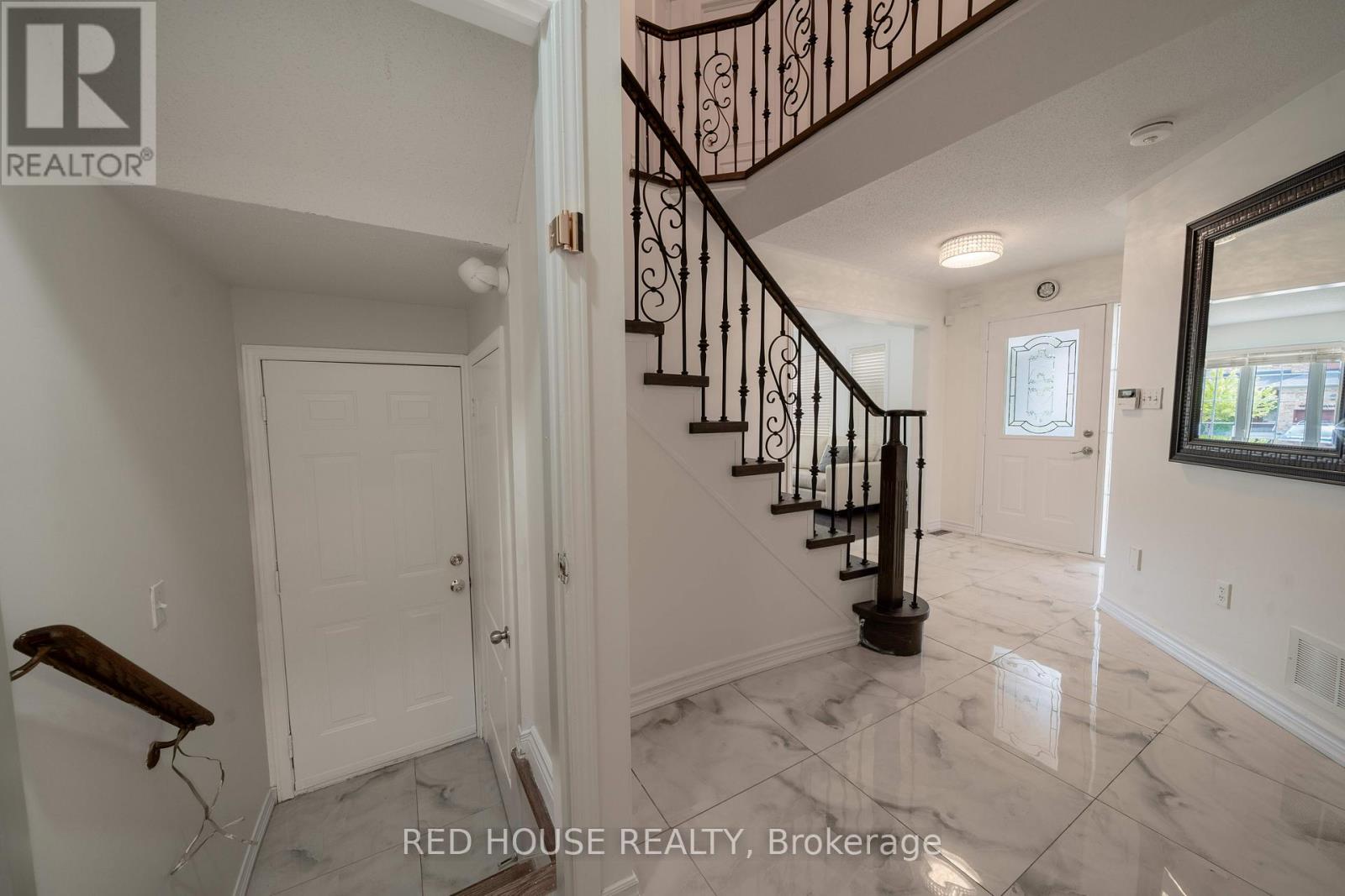 78 Passfield Trail, Brampton, Ontario  L6P 1V1 - Photo 47 - W12457924