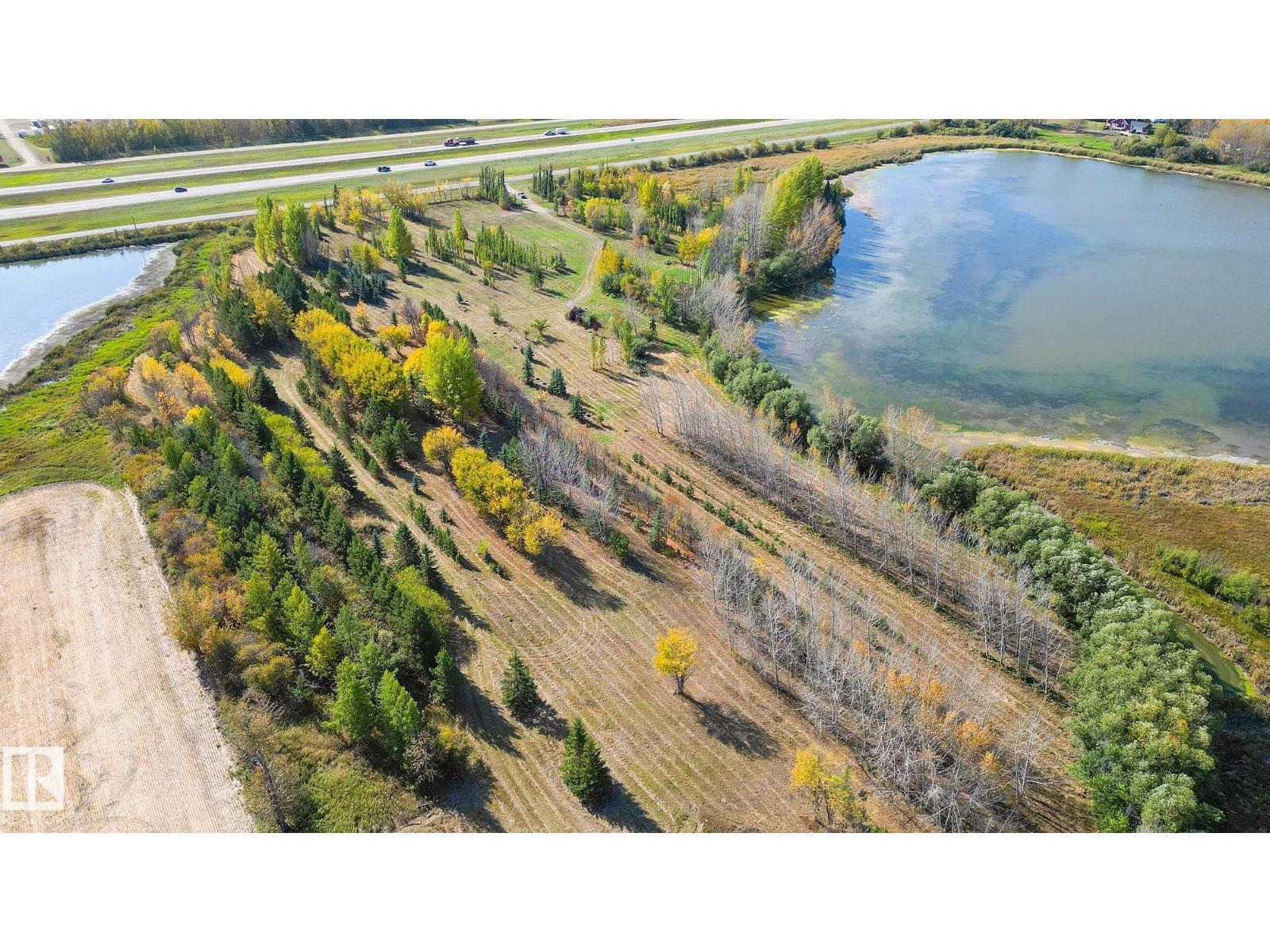 1020 Highway 16, Rural Parkland County, Alberta  T7Z 0J6 - Photo 32 - E4459805
