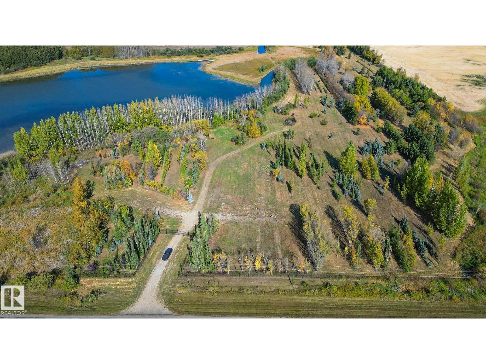 1020 Highway 16, Rural Parkland County, Alberta  T7Z 0J6 - Photo 41 - E4459805