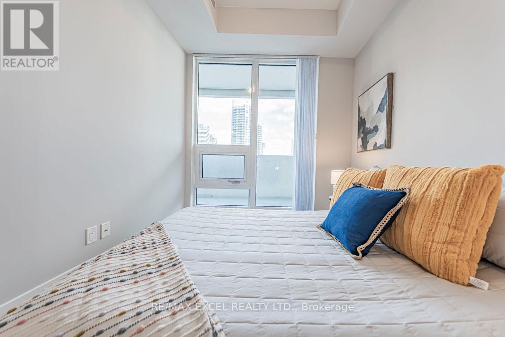 1302 - 2221 Yonge Street, Toronto, Ontario  M4S 0B8 - Photo 23 - C12457929