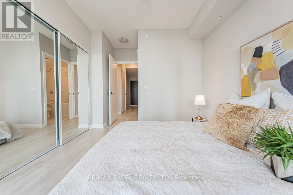 1302 - 2221 Yonge Street, Toronto, Ontario  M4S 0B8 - Photo 20 - C12457929