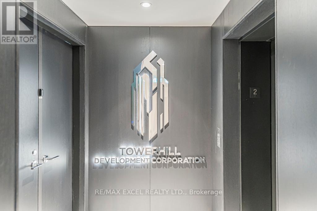 1302 - 2221 Yonge Street, Toronto, Ontario  M4S 0B8 - Photo 32 - C12457929