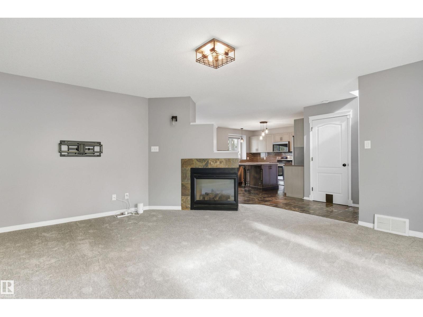 1804 Tanner Wd Nw, Edmonton, Alberta  T6R 2S6 - Photo 12 - E4461789
