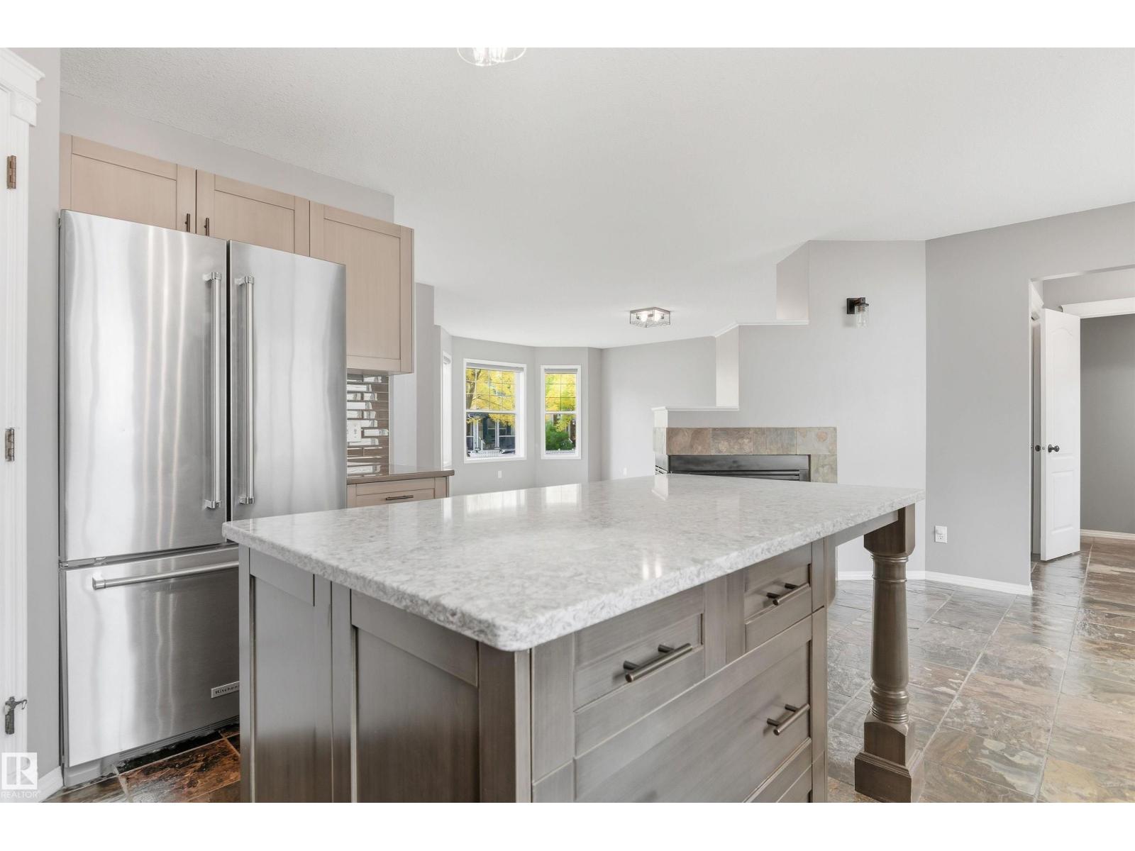 1804 Tanner Wd Nw, Edmonton, Alberta  T6R 2S6 - Photo 9 - E4461789