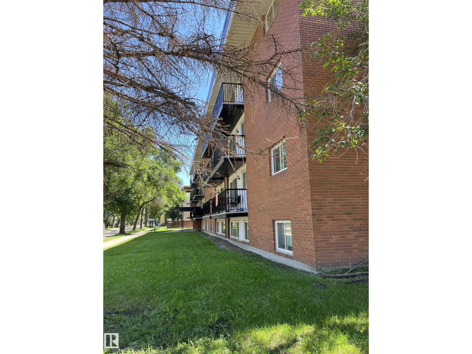 #201 10149 83 Av Nw, Edmonton, Alberta  T6E 2C5 - Photo 8 - E4461791