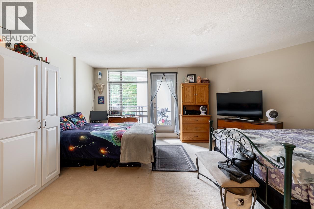 211 3660 Vanness Avenue, Vancouver, British Columbia  V5R 6H8 - Photo 2 - R3057673