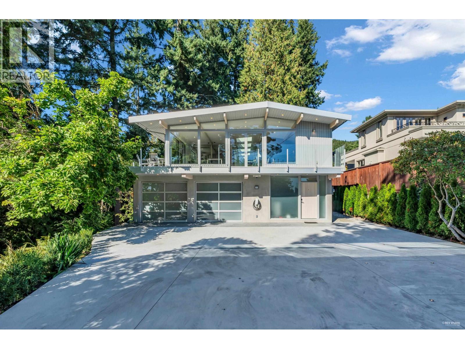 4138 BURKEHILL ROAD, west vancouver, British Columbia