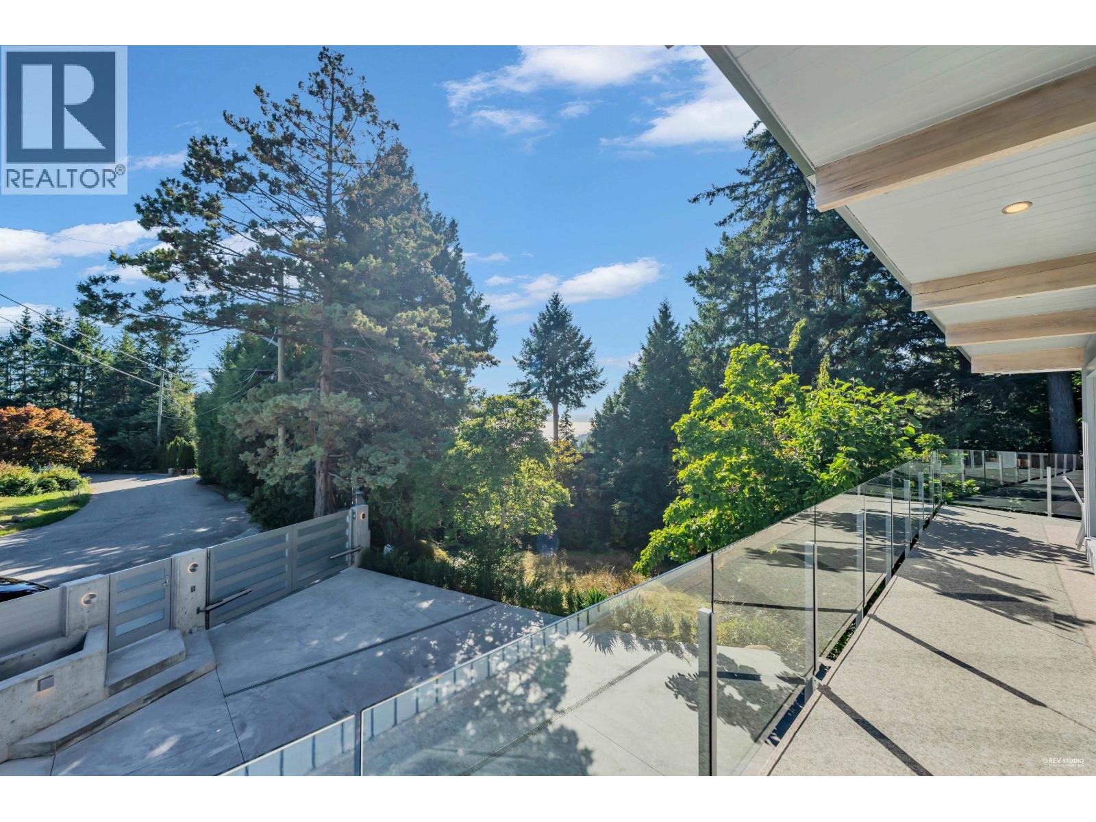 4138 Burkehill Road, West Vancouver, British Columbia  V7V 3M4 - Photo 13 - R3057674
