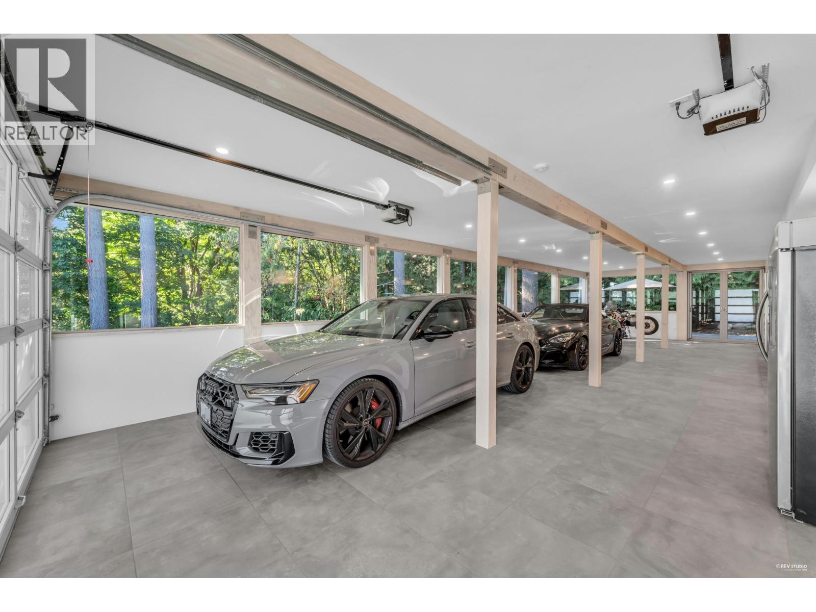4138 Burkehill Road, West Vancouver, British Columbia  V7V 3M4 - Photo 34 - R3057674
