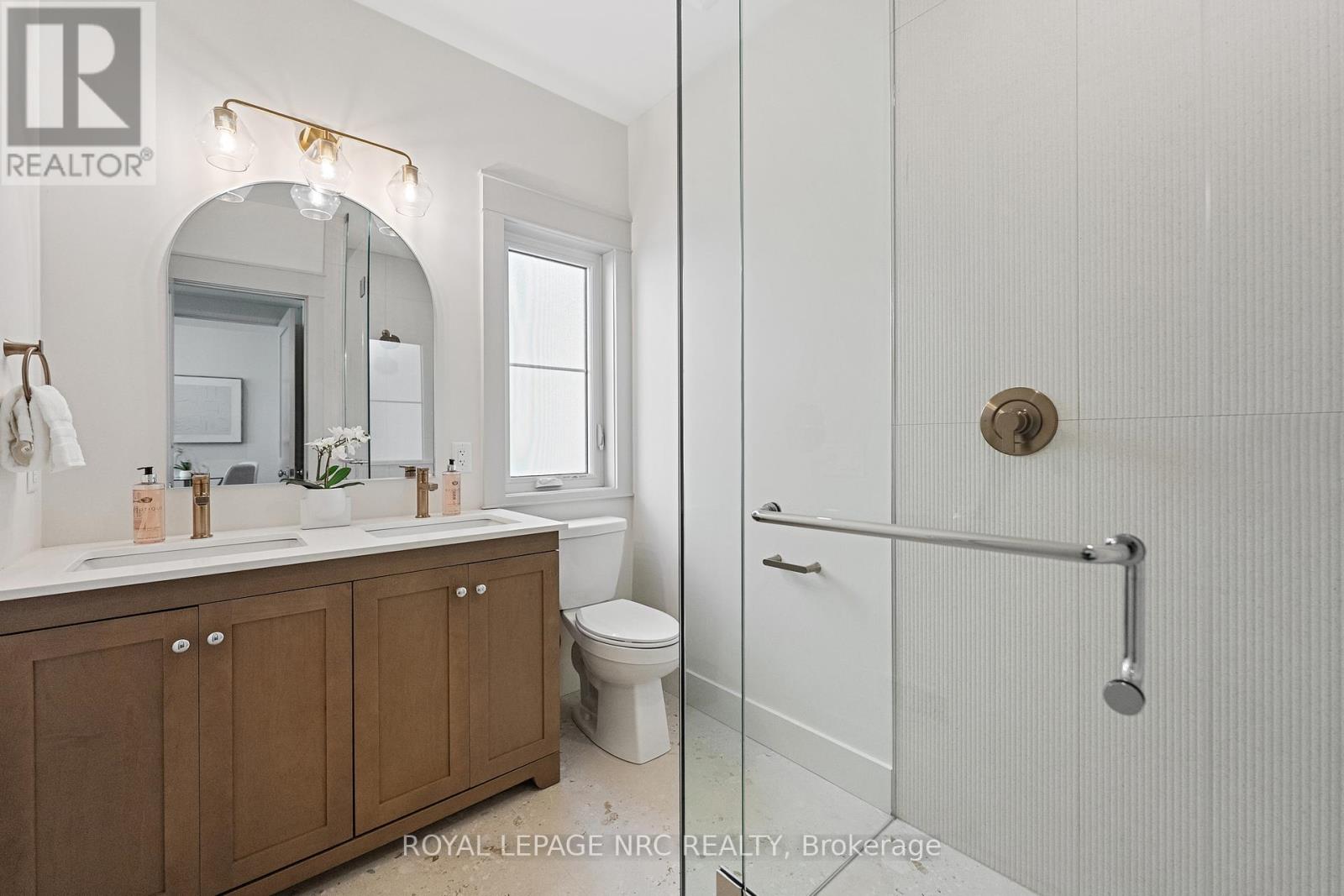 4062 Glenspring Road, Fort Erie, Ontario  L0S 1B0 - Photo 24 - X12456133