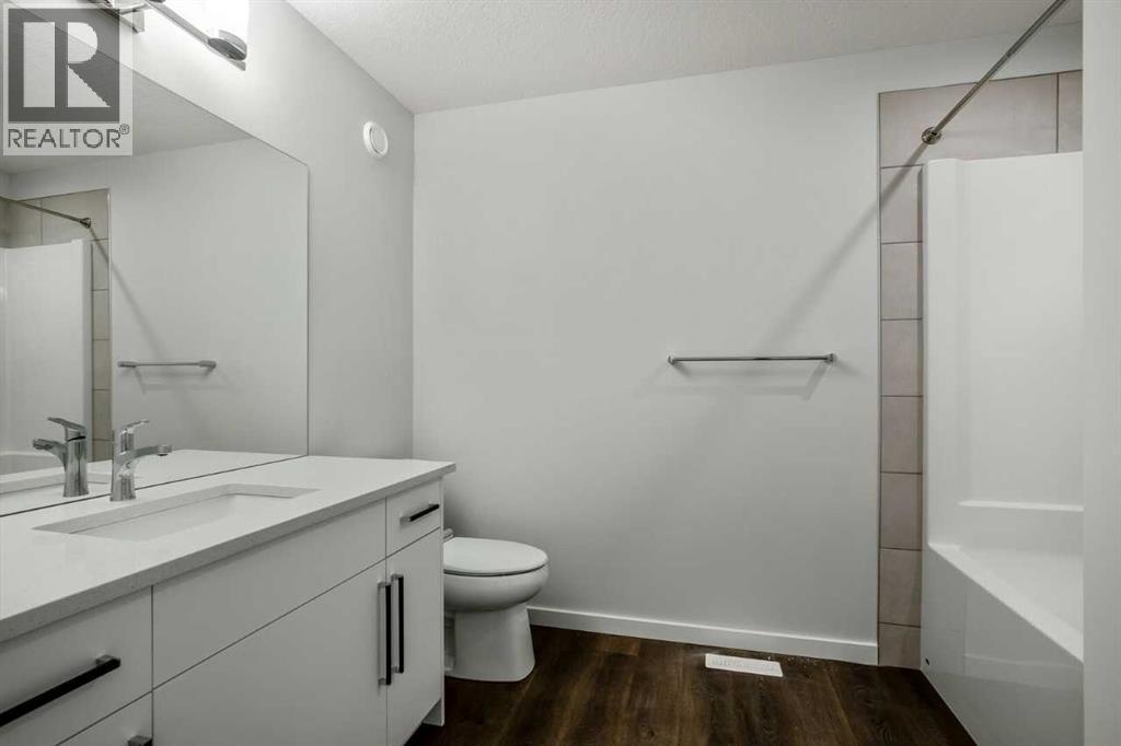 34 Heartwood Villas Se, Calgary, Alberta  T3S 0R8 - Photo 8 - A2263931