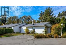 13 4140 Interurban Rd Country Gardens, Saanich, Ca
