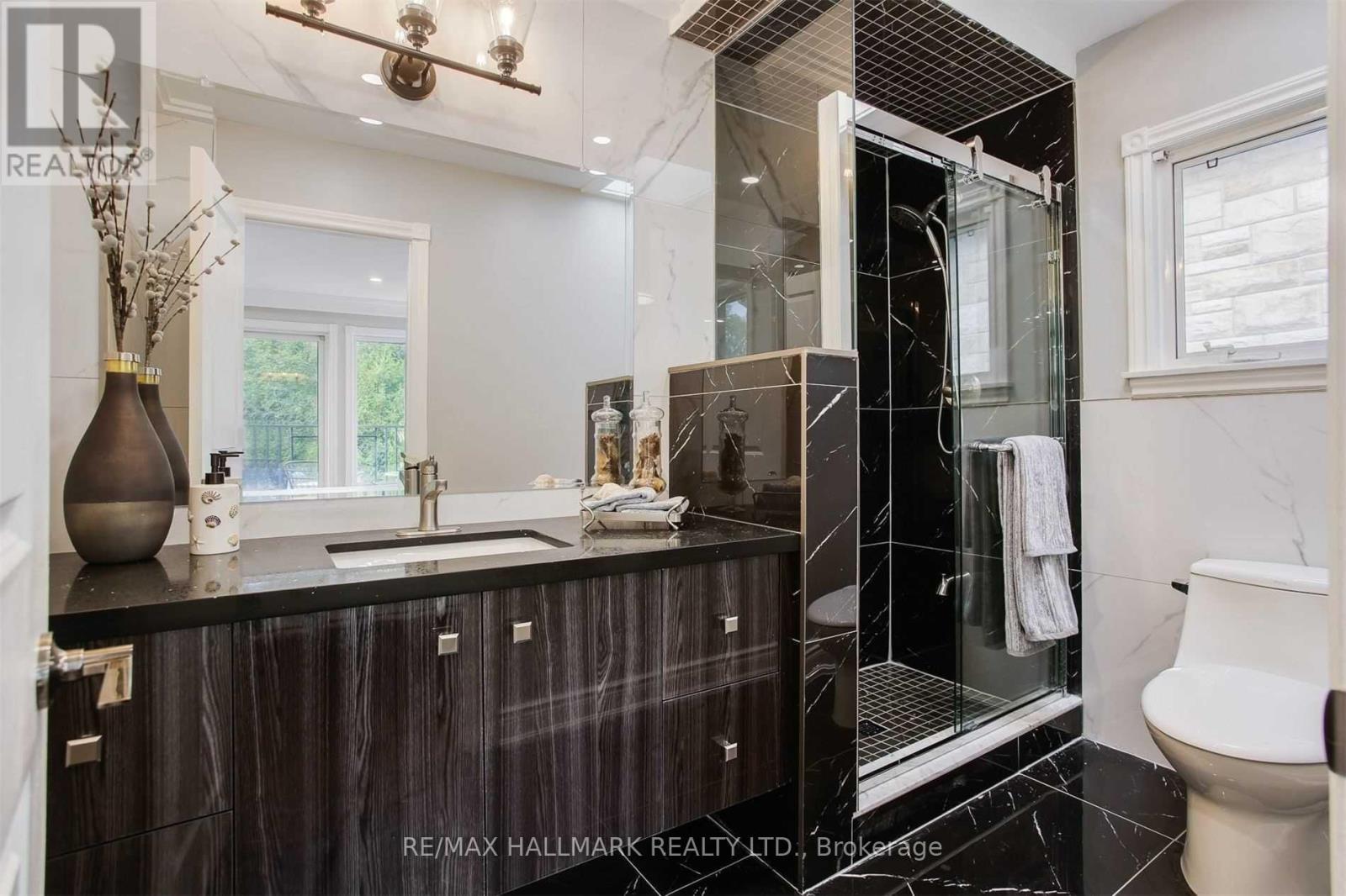 95 Caines Avenue, Toronto, Ontario  M2R 2L2 - Photo 18 - C12445792