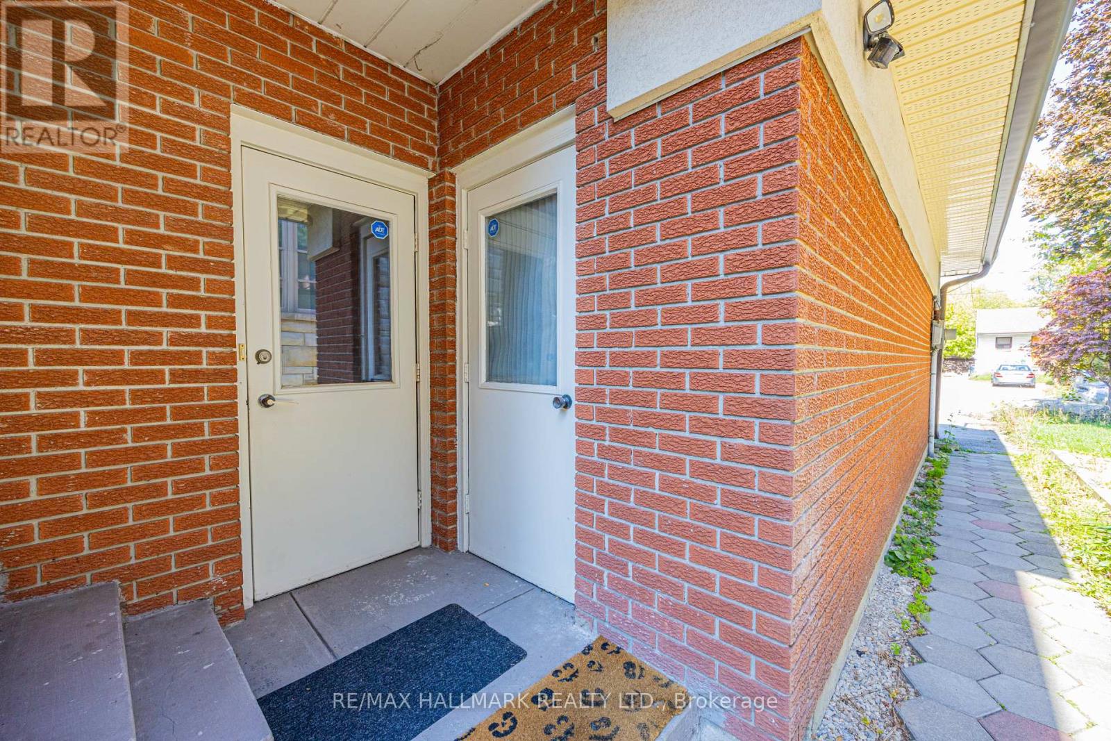 95 Caines Avenue, Toronto, Ontario  M2R 2L2 - Photo 25 - C12445792