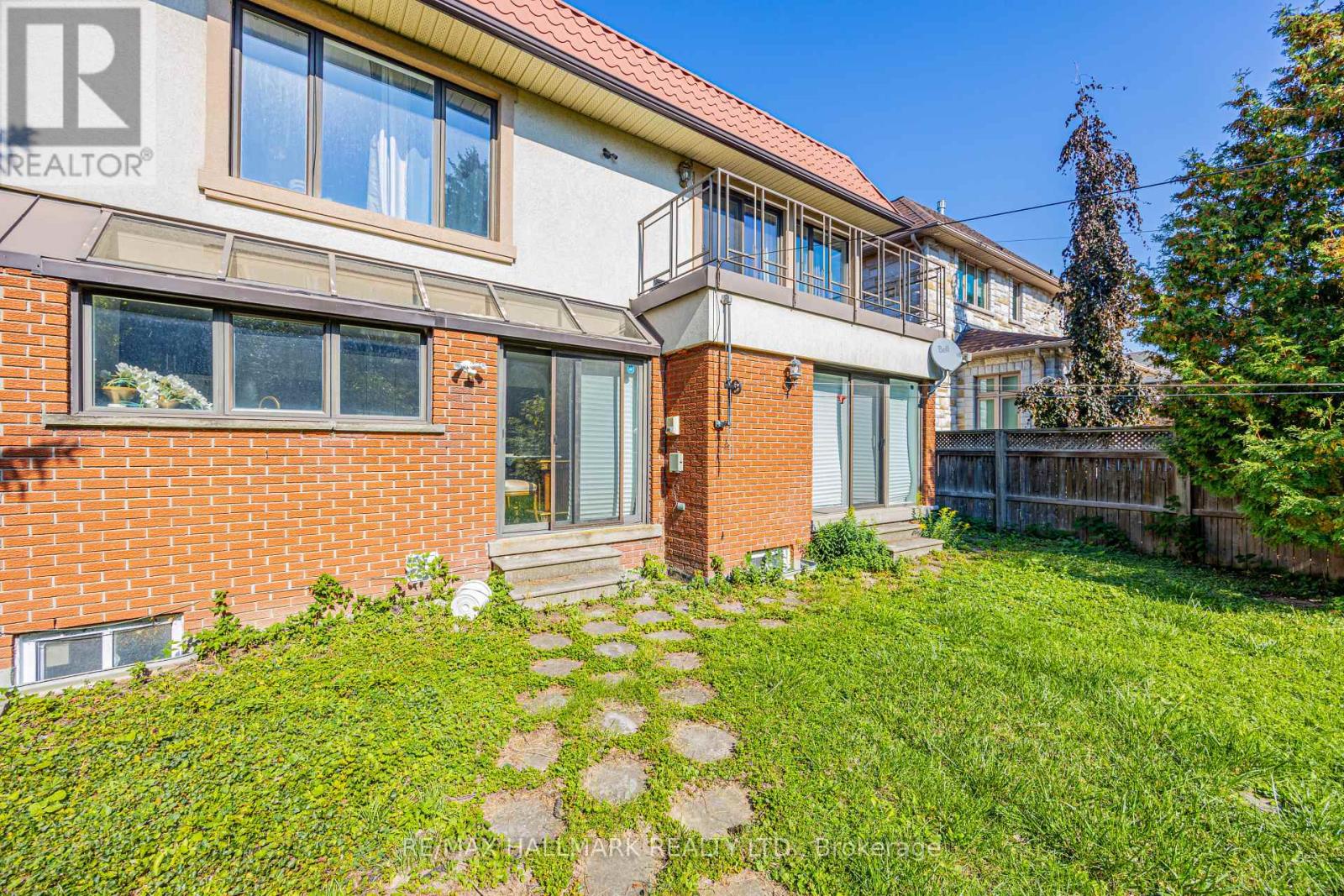 95 Caines Avenue, Toronto, Ontario  M2R 2L2 - Photo 24 - C12445792