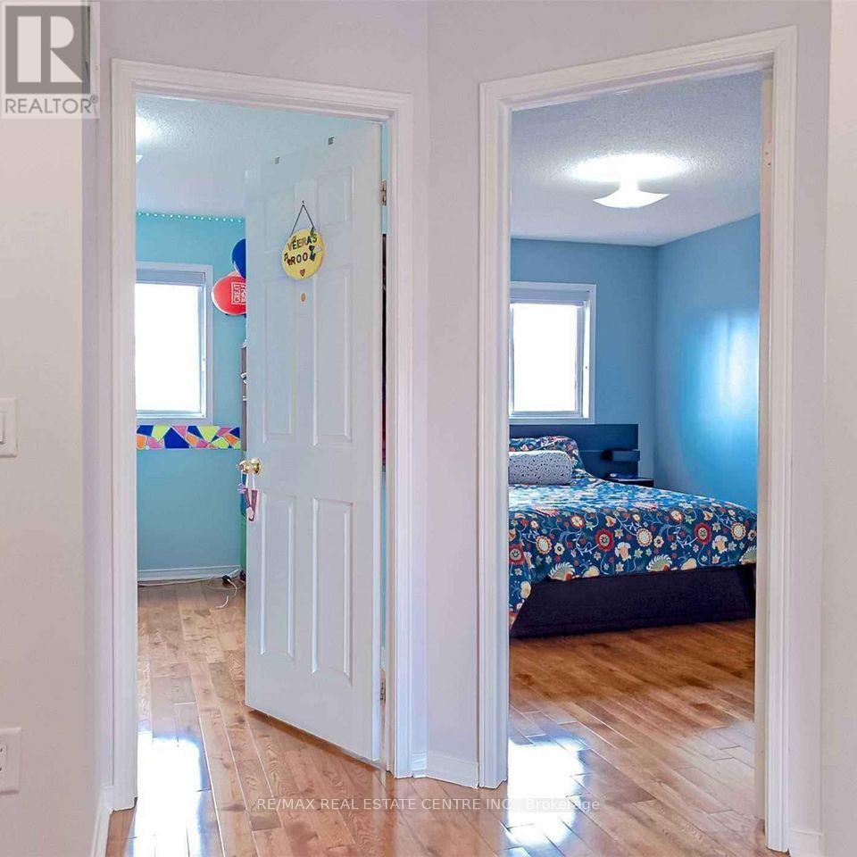 69 - 2 Sir Lou Drive, Brampton, Ontario  L6Y 5A8 - Photo 9 - W12457934