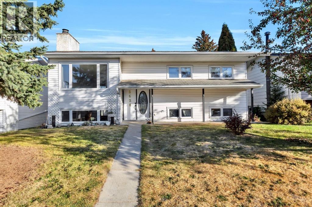 5628 55 Avenue, Rocky Mountain House, Alberta  T0M 1T4 - Photo 1 - A2262714
