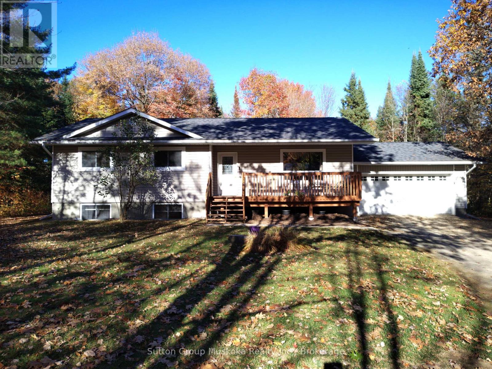 2448 RAVENSCLIFFE ROAD, Huntsville, Ontario