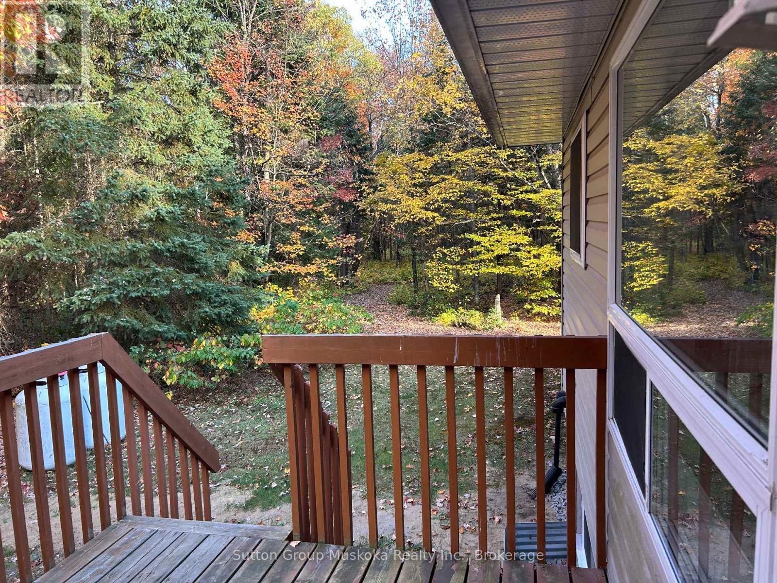 2448 Ravenscliffe Road, Huntsville, Ontario  P1H 2J2 - Photo 15 - X12457942