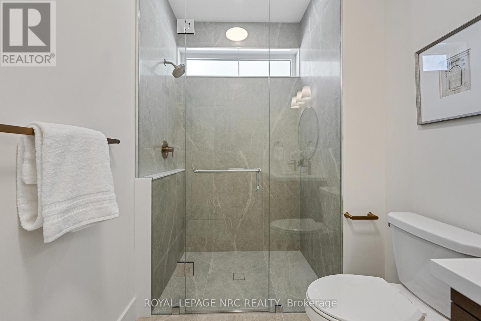 281 Elmwood Avenue, Fort Erie, Ontario  L0S 1B0 - Photo 27 - X12455695