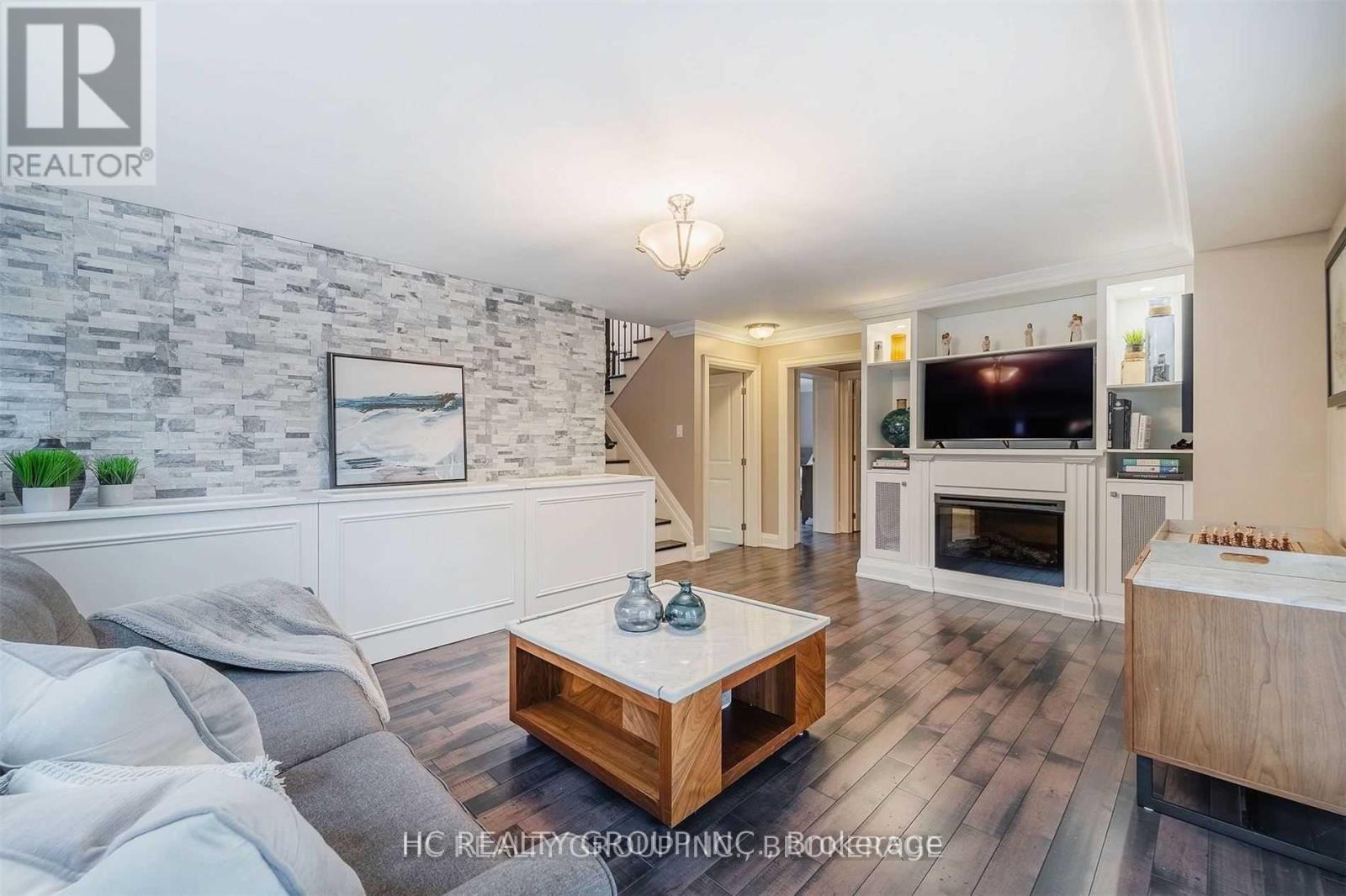 1513 Merrow Road, Mississauga, Ontario  L5J 3C4 - Photo 21 - W12457900