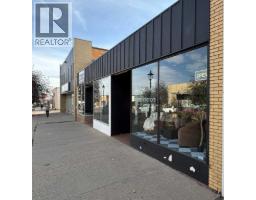 451 3 Street Se Se Hill, Medicine Hat, Ca