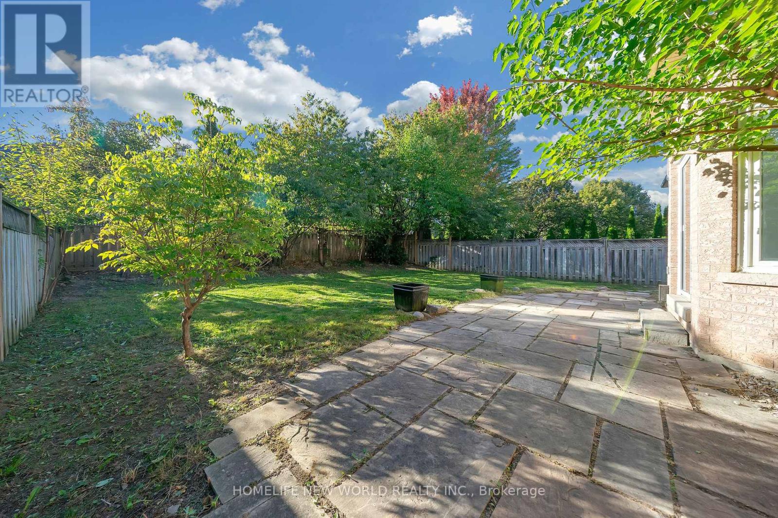 99 Clarendon Drive, Richmond Hill, Ontario  L4B 3W5 - Photo 49 - N12457941