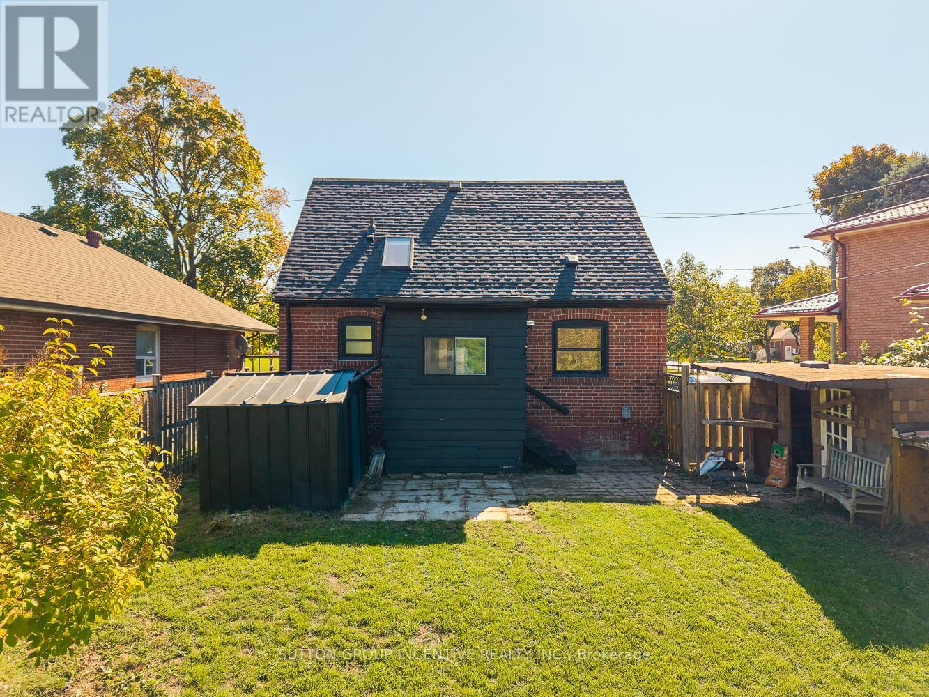 65 Barrhead Crescent, Toronto, Ontario  M9W 3Z8 - Photo 13 - W12457938