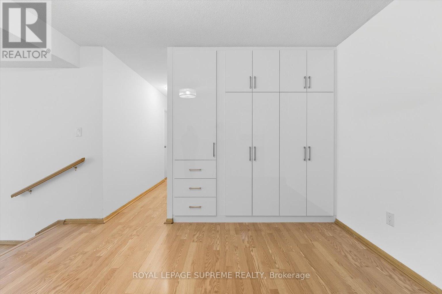 107 - 270 Scarlett Road, Toronto, Ontario  M6N 4X7 - Photo 18 - W12457945