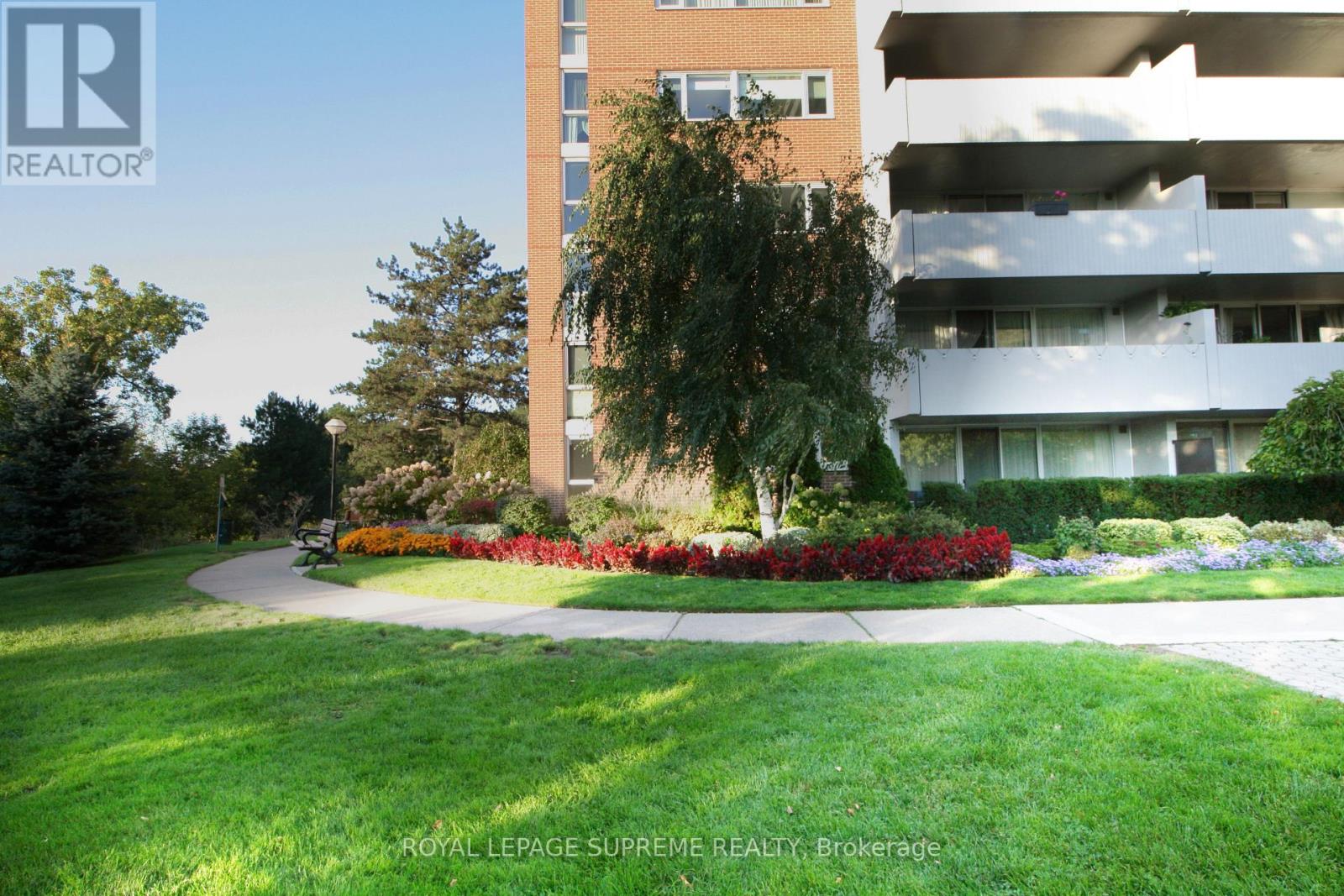 107 - 270 Scarlett Road, Toronto, Ontario  M6N 4X7 - Photo 29 - W12457945