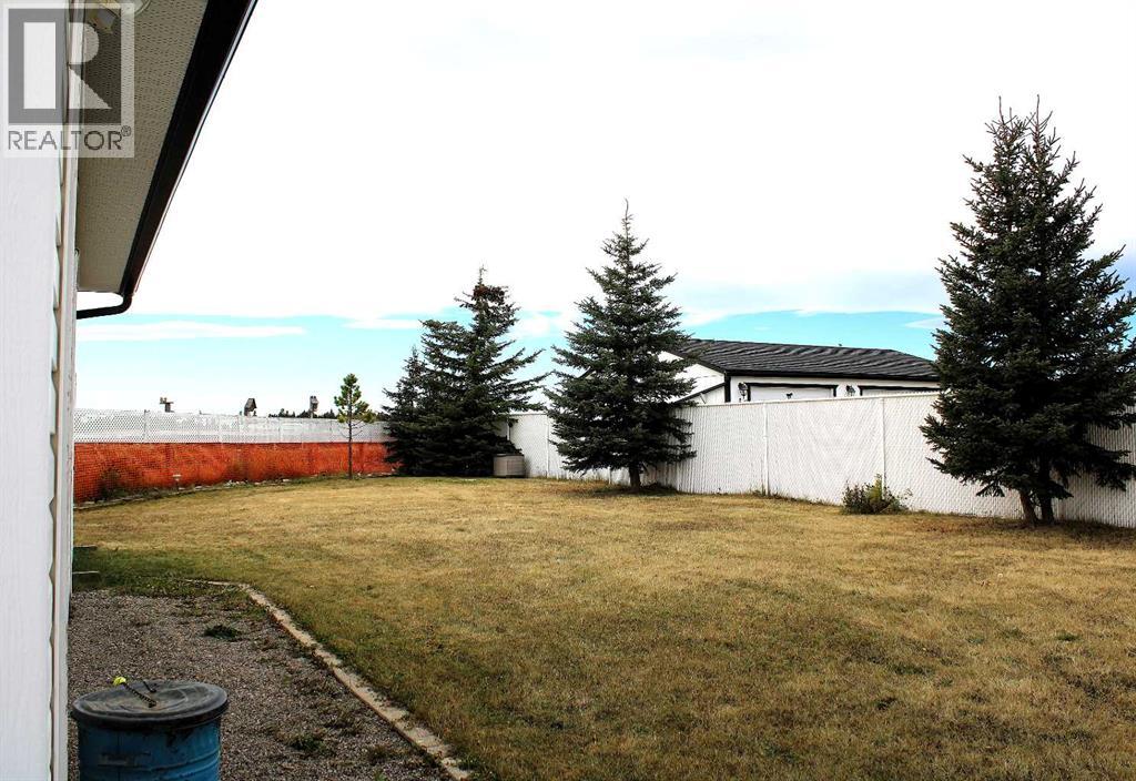 24 Noblefern Way, Sundre, Alberta  T0M 1X0 - Photo 42 - A2259876