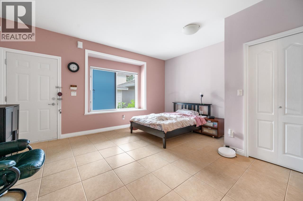 5239 Inman Avenue, Burnaby, British Columbia  V5H 2L5 - Photo 15 - R3053284