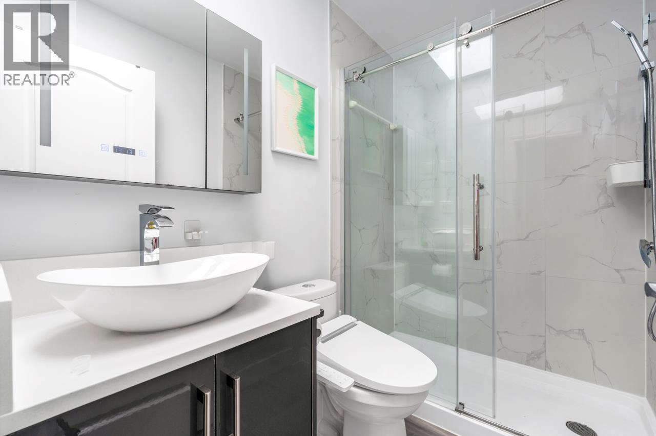 5239 Inman Avenue, Burnaby, British Columbia  V5H 2L5 - Photo 24 - R3053284