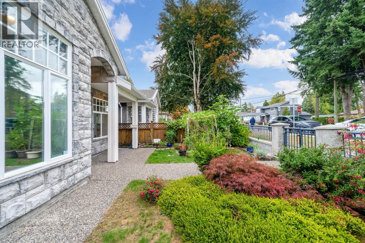 5239 Inman Avenue, Burnaby, British Columbia  V5H 2L5 - Photo 29 - R3053284
