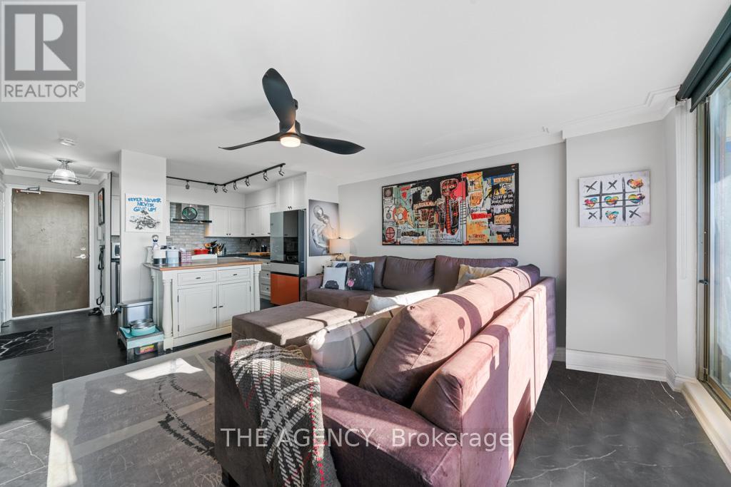 1207 - 5949 Yonge Street, Toronto, Ontario  M2M 3V8 - Photo 12 - C12457951