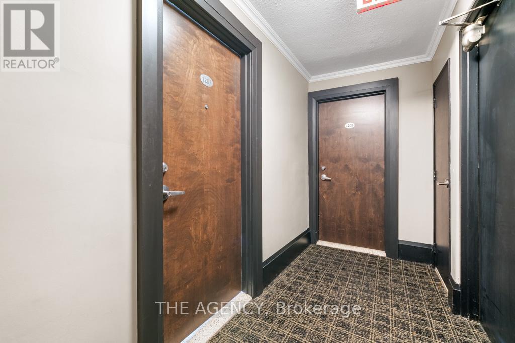 1207 - 5949 Yonge Street, Toronto, Ontario  M2M 3V8 - Photo 3 - C12457951