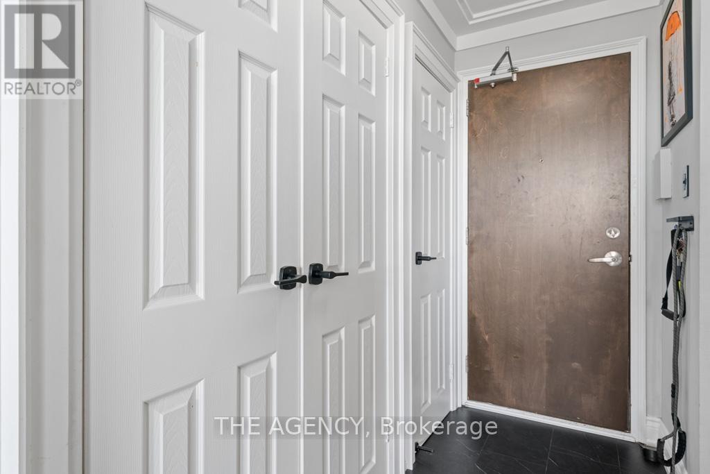 1207 - 5949 Yonge Street, Toronto, Ontario  M2M 3V8 - Photo 4 - C12457951