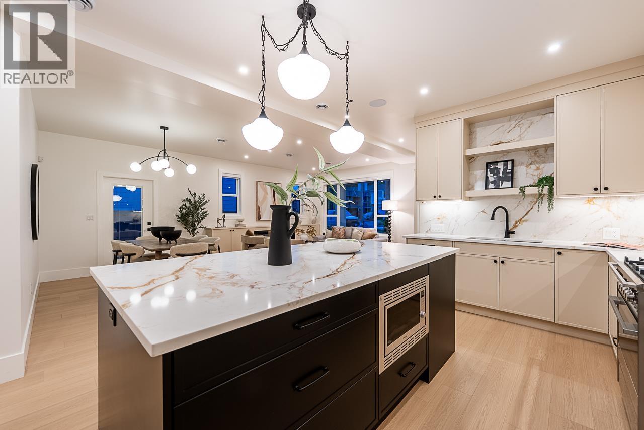 A 646 Girard Avenue, Coquitlam, British Columbia  V3K 1S8 - Photo 21 - R3057591