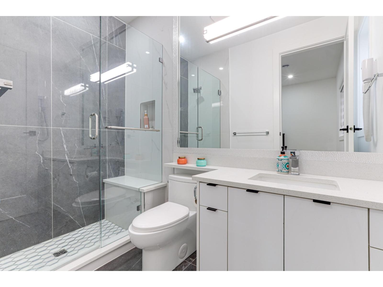 19649 31a Avenue, Langley, British Columbia  V2Z 0B2 - Photo 21 - R3052521