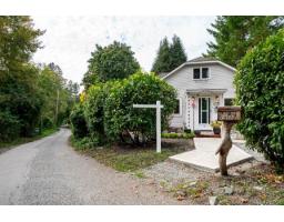 2725 Gordon Avenue, Surrey, Ca