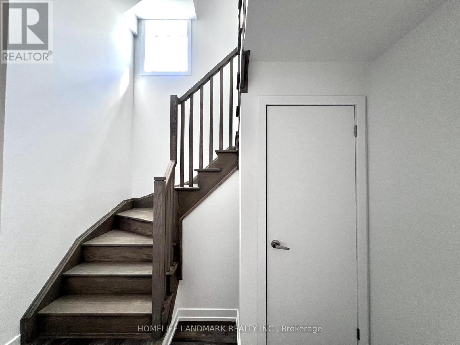214 - 3 Bancroft Lane E, Richmond Hill, Ontario  L4E 1M1 - Photo 7 - N12457952